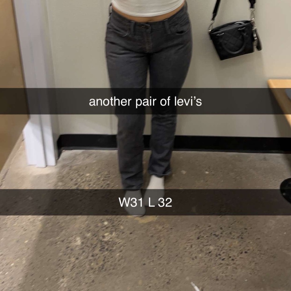 LEVI JEANS